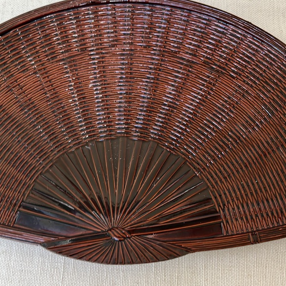Vintage Black Lacquer Fan Dish/plate from Japan - Picture 2 of 3